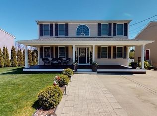 198 McMahon St, Fall River, MA 02721