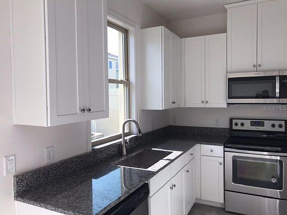 3rd image of 13885 Arclid St