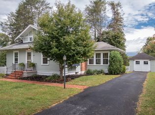 327 Oakland St, Abingdon, VA 24210