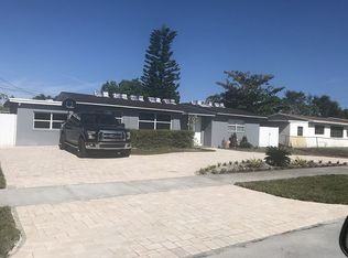 745 NW 178th Ter, Miami Gardens, FL 33169
