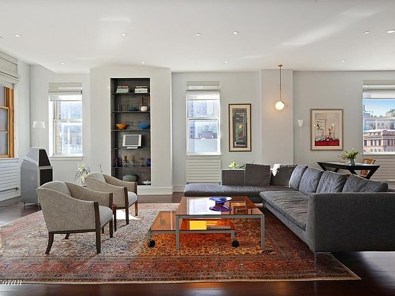 3rd image of 53 Leonard St APT 5