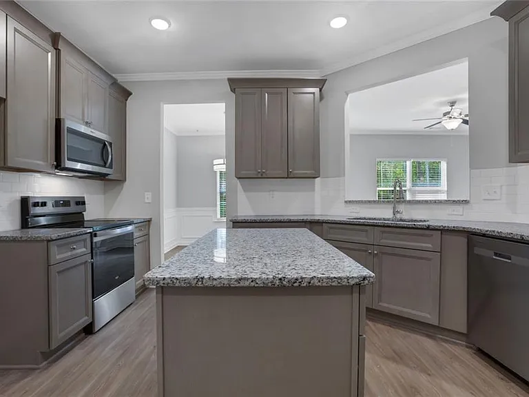 236 Eva Way — Photo 7