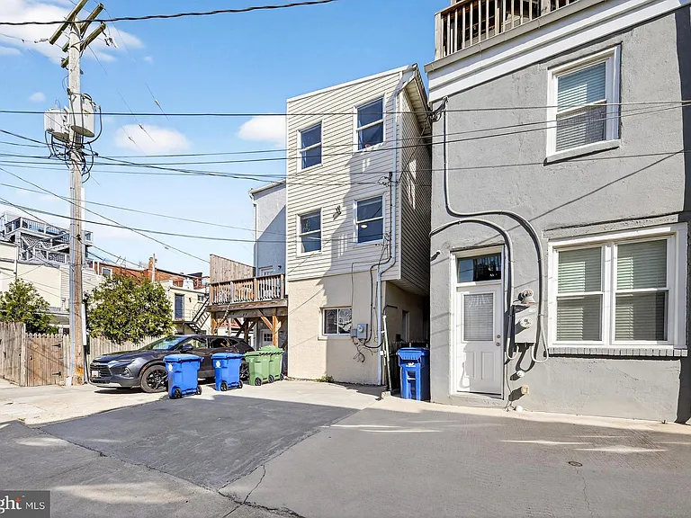 7 E Fort Ave — Photo 61