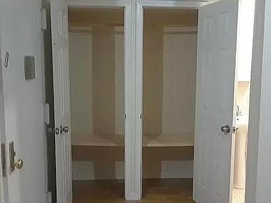 5th image of 565 W 187th St APT 4