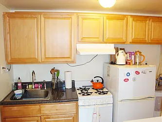 Rented by Carroll Gardens Realty