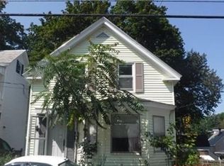 21 Forest St, Fitchburg, MA 01420