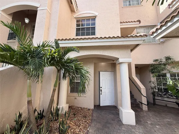 5670 NW 116th Ave, Doral, FL