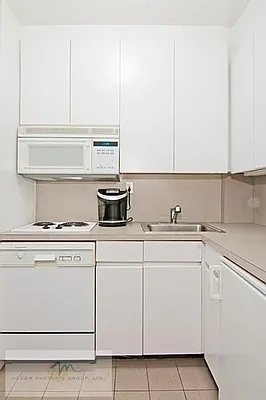 Rented by Medow Property | media 3