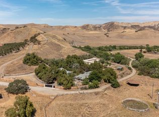 2751 Thomas Rd, Hollister, CA 95023