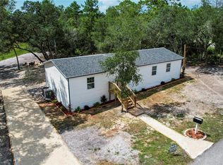 9595 Round Lake Dr, Weeki Wachee, FL 34613