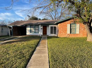 2423 Spicewood Dr, San Antonio, TX 78213