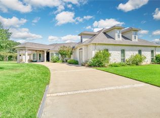 9900 Gloucester Ave, Iola, TX 77861