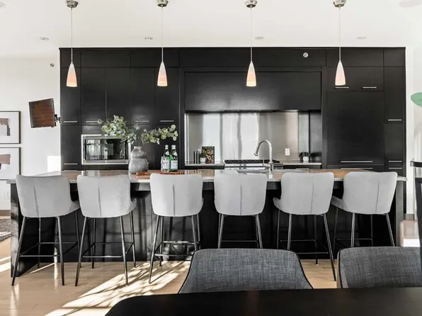 101 N Aspen Meadows Hl SW, Calgary, AB T3H 0G3