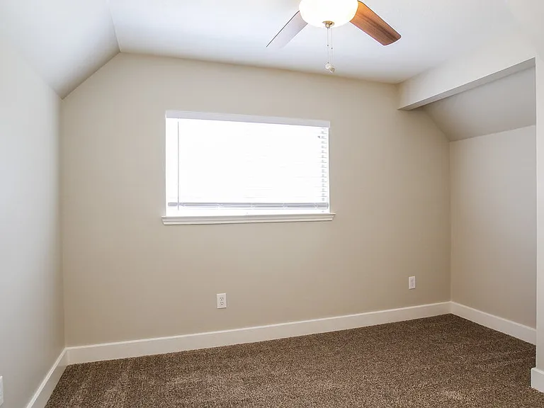 9711 Farrell Dr — Photo 13