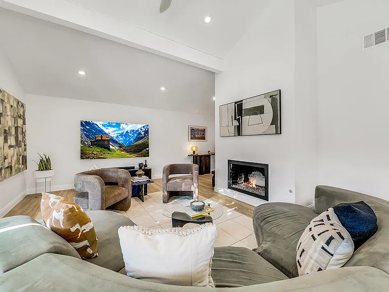 45455 Crow Cir — Photo 11