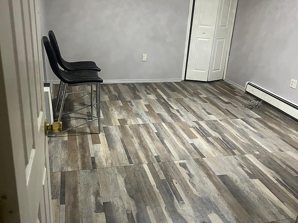 2nd image of 14420 176th St