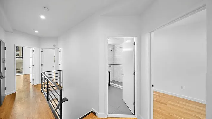 Rented by Nooklyn NYC LLC | media 15