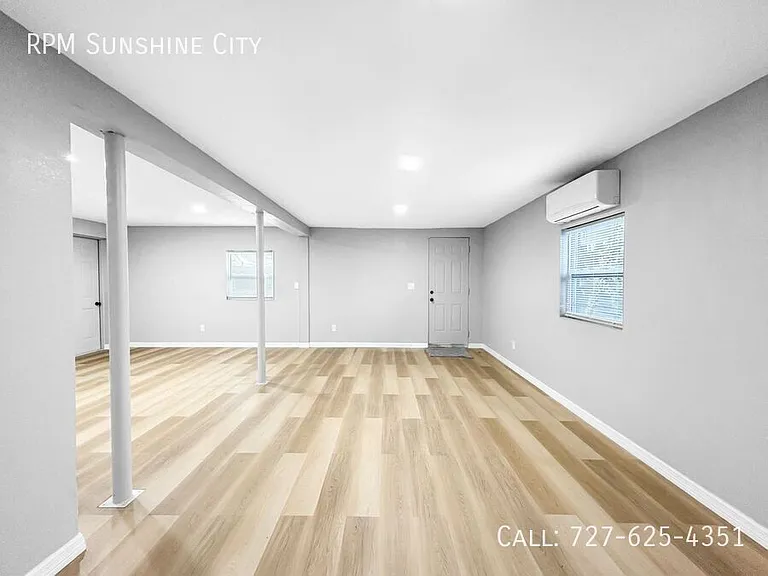 875 19th Ave S #1/2 — Photo 9