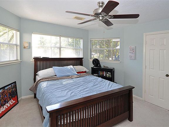 4th image of 3202 Sunny Vale Dr