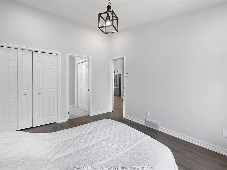 19 Malibu Dr — Photo 24