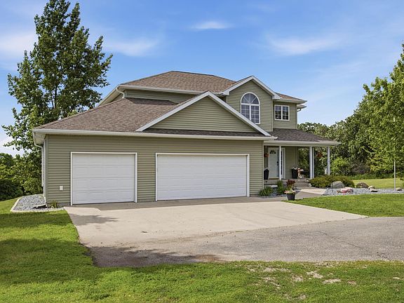 3rd image of 11150 Cormorant Heights Rd