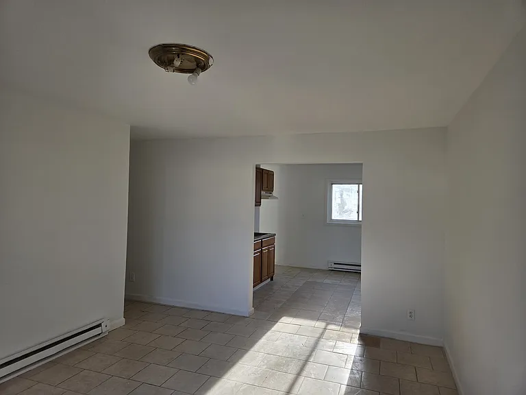 342 Sheridan Dr — Photo 10