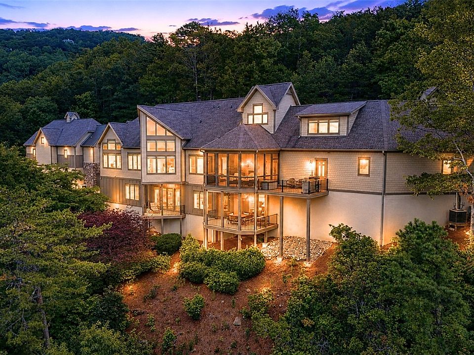 1st image of 817 Mountain Summit Rd