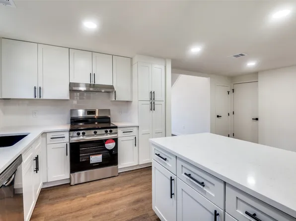 638 Lemon Dr, Arlington, TX 76018