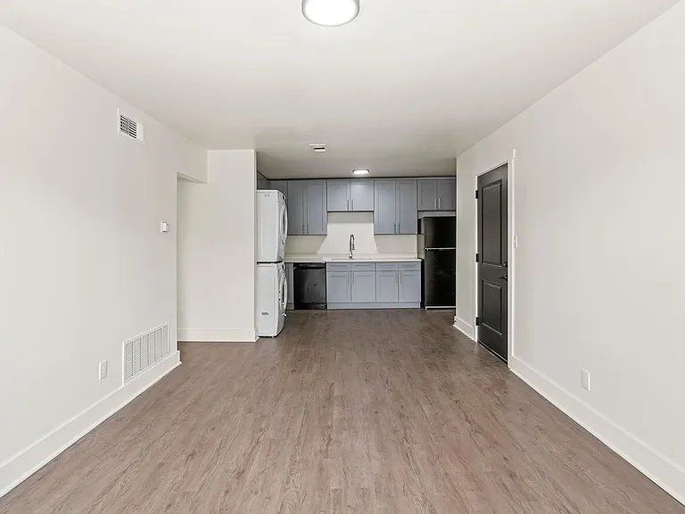 Greenway Trail Apartments — Photo 67
