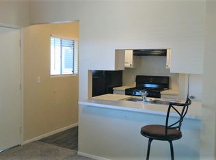 6309 Nightingale St APT 13, Ventura, CA 93003