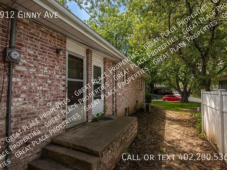 4912 Ginny Ave — Photo 3