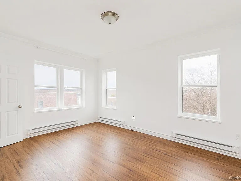 422 Broadway #5 — Photo 6
