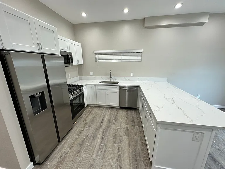 5128 Alumni Pl — Photo 5