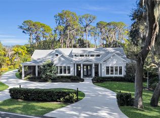 801 Lakeshore Dr, Eustis, FL 32726