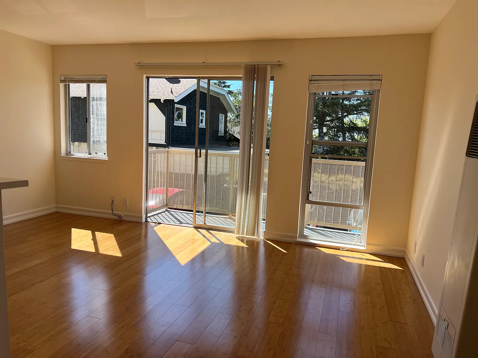 Broadway Pacifica — Photo 3
