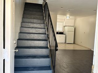 9242 Park St APT 4, Bellflower, CA 90706