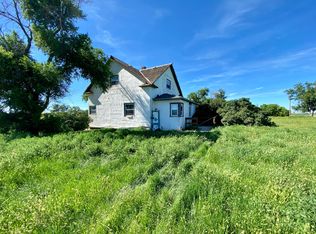 6710 137th Ave SW, Amidon, ND 58620