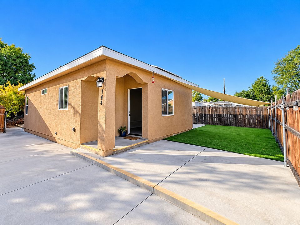 1st image of 744 Danica Pl