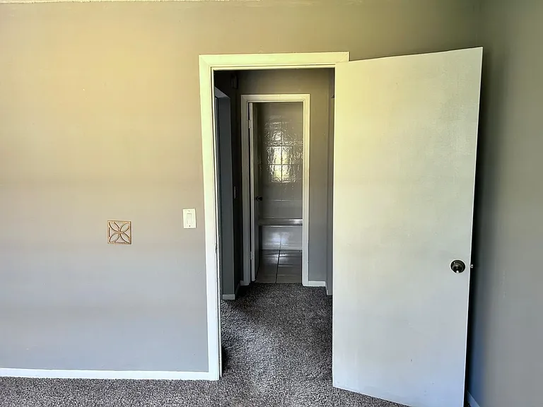 1625 W Oak Ridge Rd #C — Photo 6