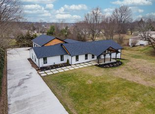 3660 Cayman Ln, Lexington, KY 40509