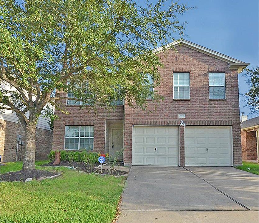 1st image of 21111 Somerset Park Ln