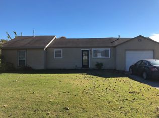 924 W 2nd St, Stroud, OK 74079