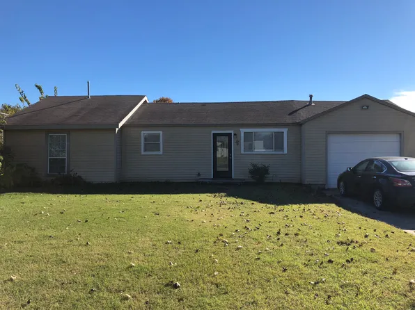 924 W 2nd St, Stroud, OK 74079