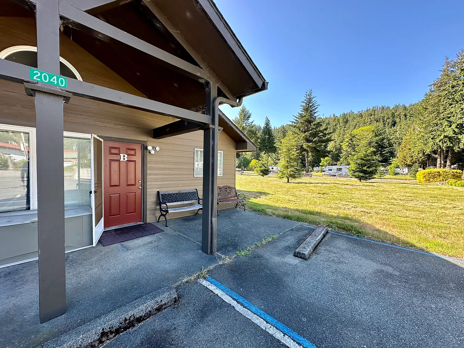 2 bed, 800 sqft, $1,550 — Photo 2