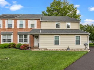 560 Thrush Ct #B, Morrisville, PA 19067