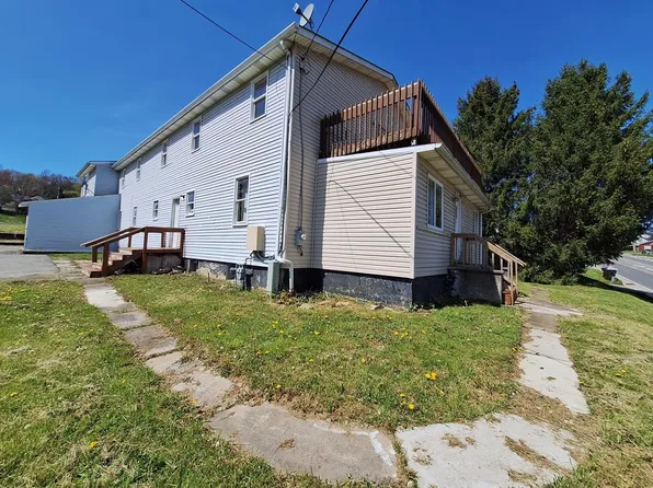 286 S 5th Ave, Clarion, PA 16214