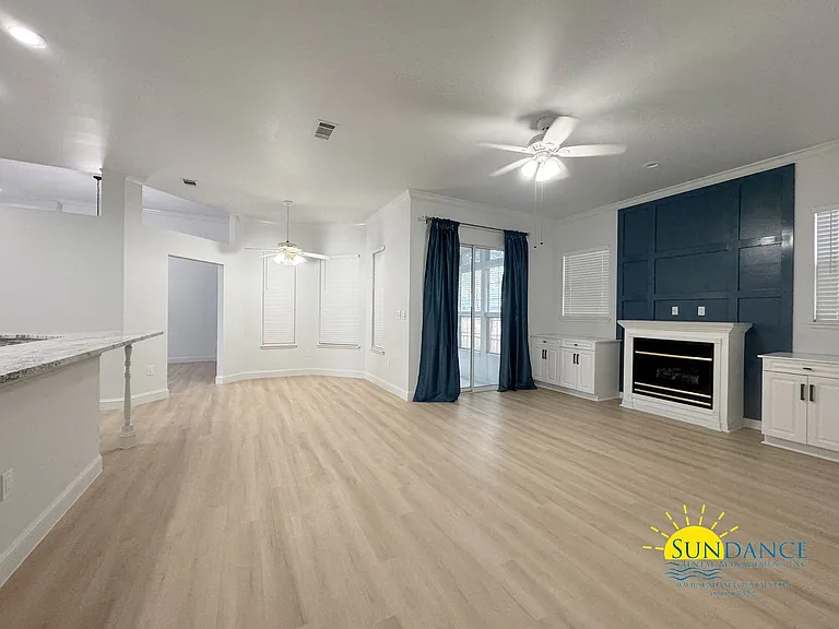 504 Fallin Waters Dr — Photo 4