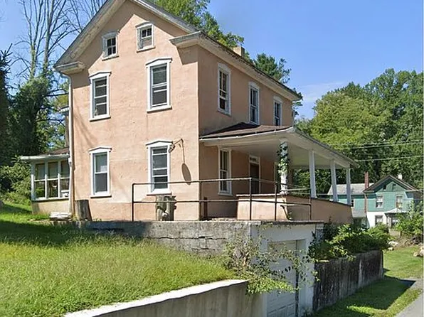 507 Northampton St, Portland, PA 18351