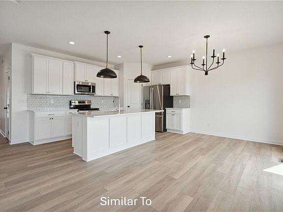 5th image of 1541 Hazel St