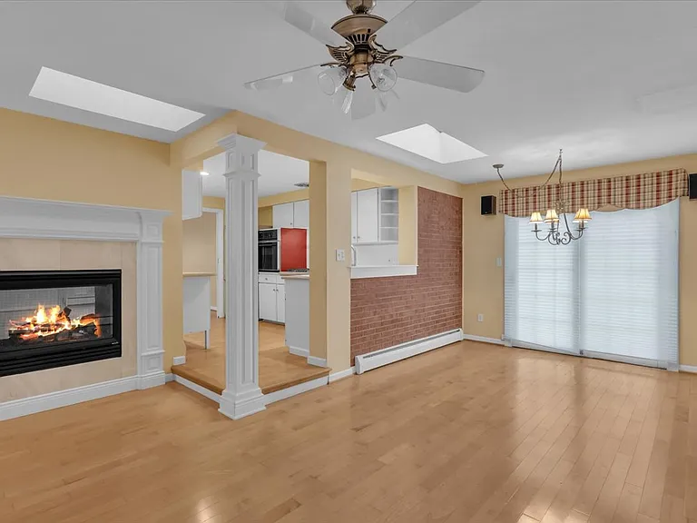 116 Segsbury Rd — Photo 9